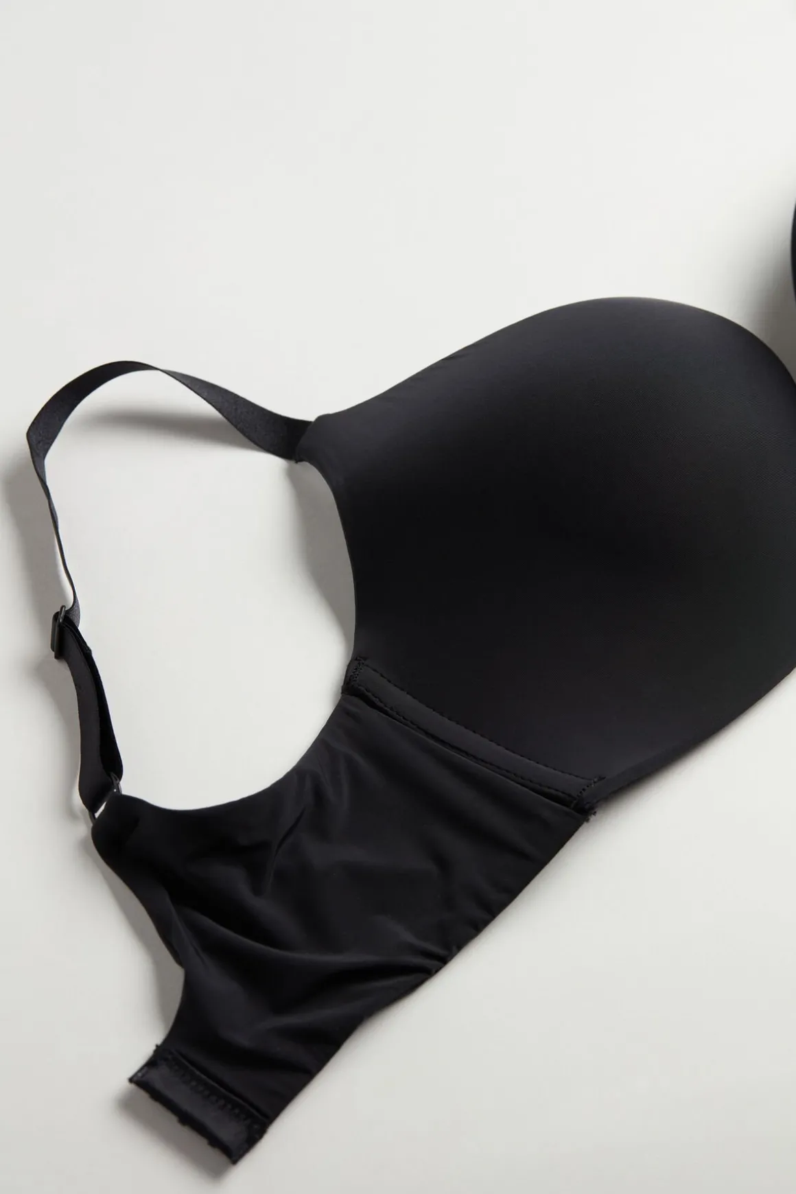 Biustonosz Trójkąt Adele z Mikrofibry Ultralight
