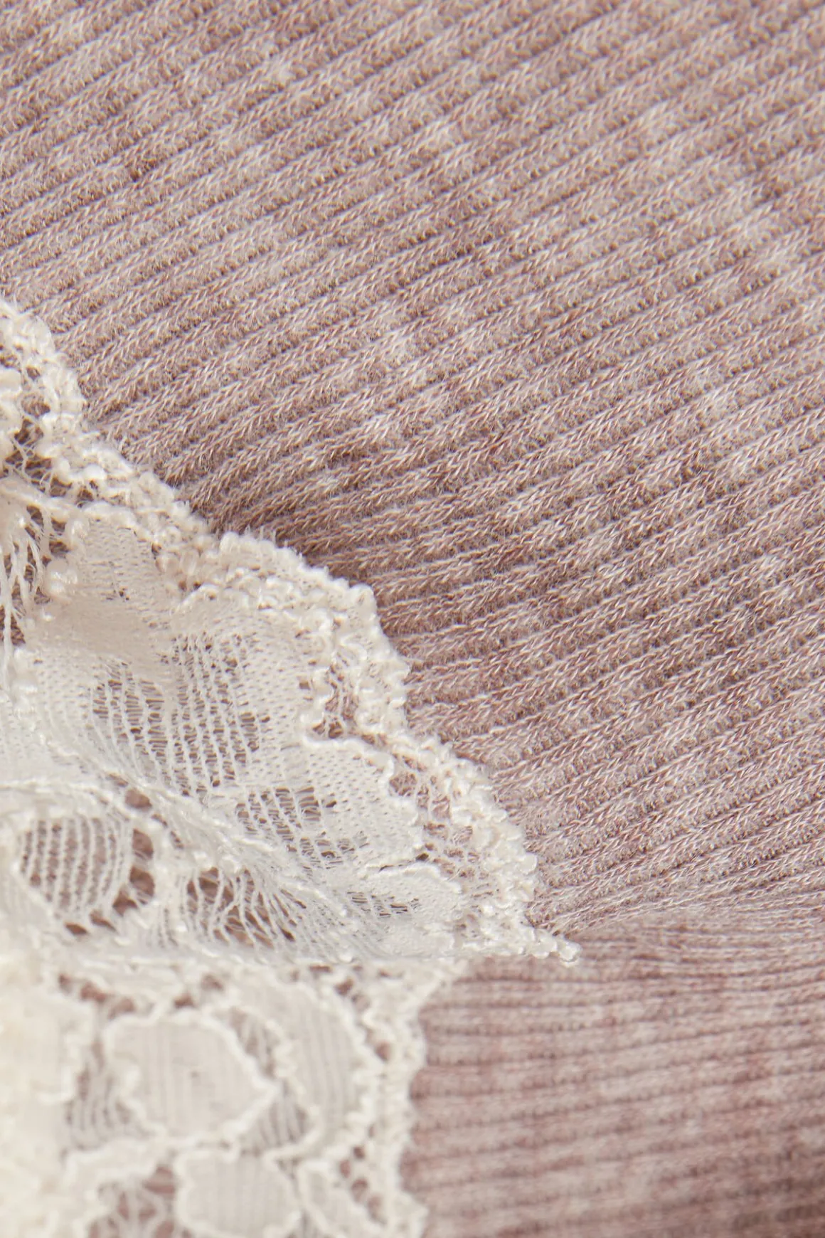 Figi Culotte z Wysokim Stanem Effortless Beauty
